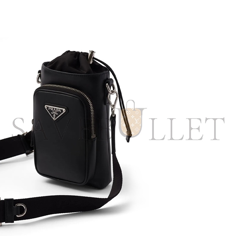 PRADA LEATHER SMARTPHONE CASE 2ZH155 (18*13cm) PRADA LEATHER SMARTPHONE CASE 2ZH155 (18*13cm)